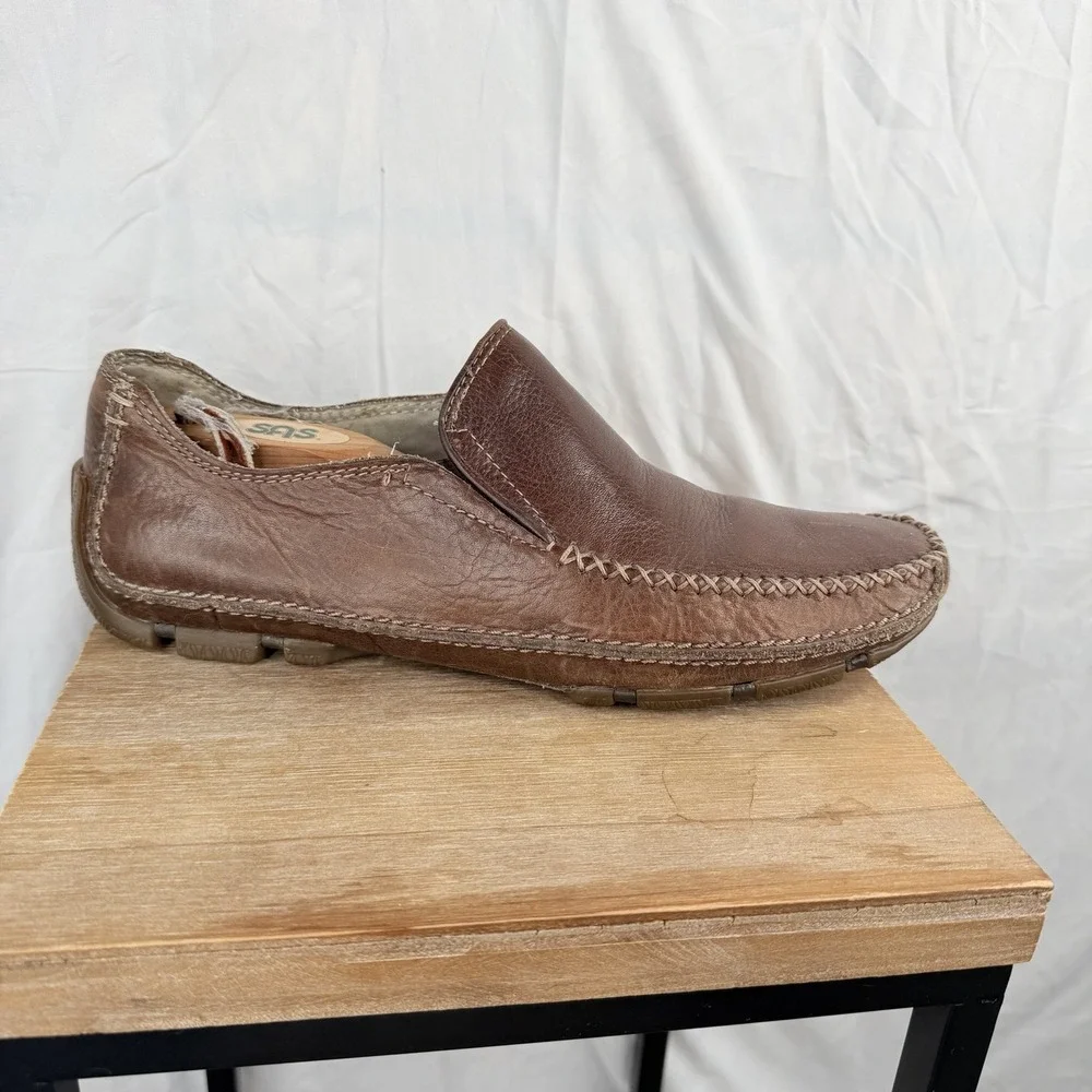 GBX babalu textured Brown leather loafers brown Men's SZ 9.5Driving Mocs Slip On